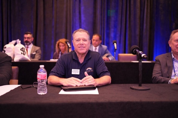 2d5a7d78-dd8b-4e04-8ce2-83404be2a0ea