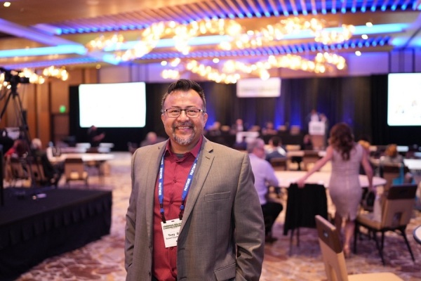 5ef6f534-cfc3-45db-9e57-35387dd806d8