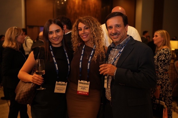 bc5d881c-81f2-482e-8e02-ea7a4003a7ab