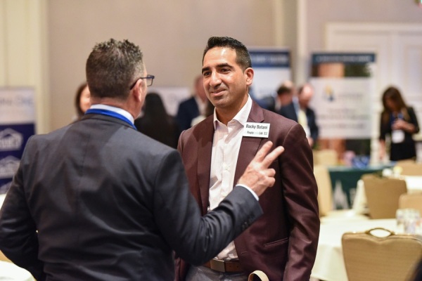 COMCL-LENDERS-20220426-0024