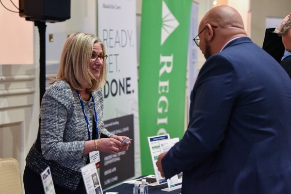 COMCL-LENDERS-20220426-0054