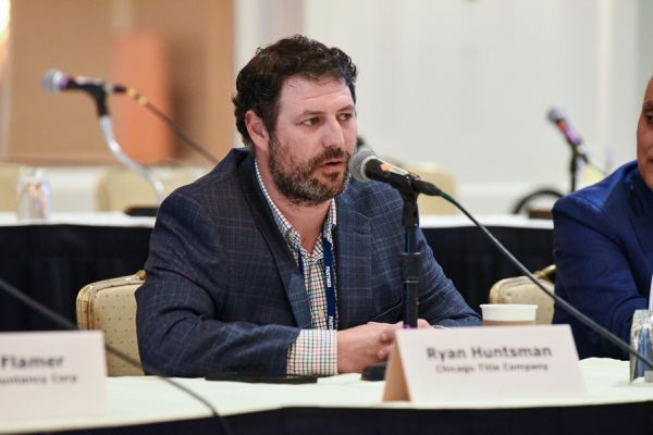 COMCL-LENDERS-20220426-0141