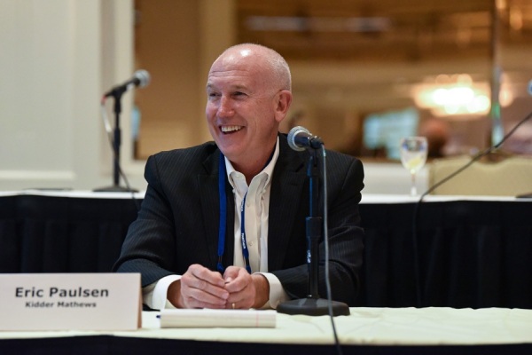 COMCL-LENDERS-20220426-0225