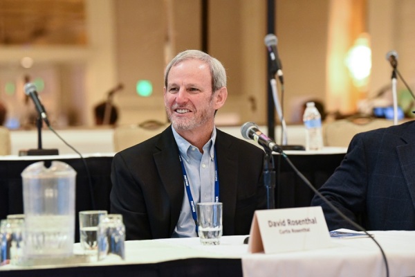 COMCL-LENDERS-20220426-0228