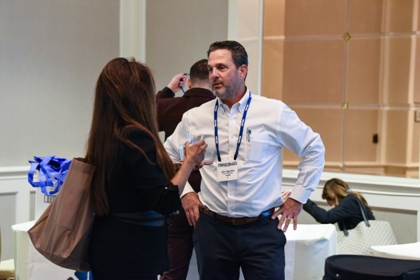 COMCL-LENDERS-20220426-0241