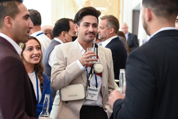 COMCL-LENDERS-20220426-0273