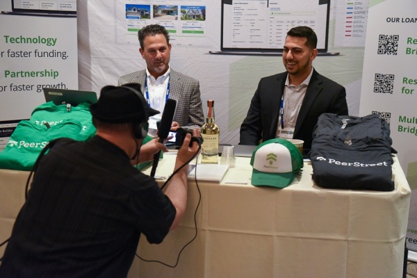 COMCL-LENDERS-20220426-3934