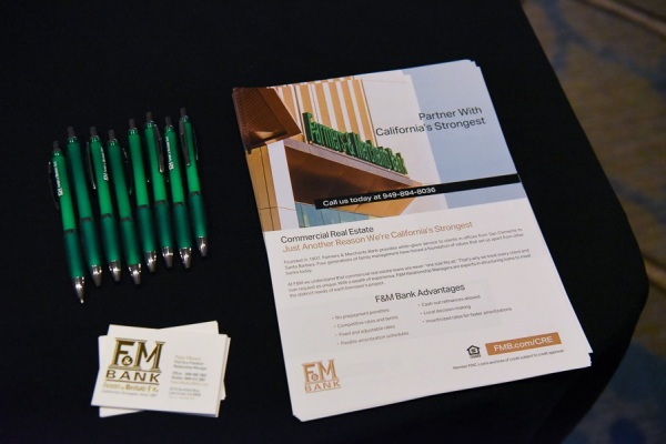 COMCL-LENDERS-20220426-3957