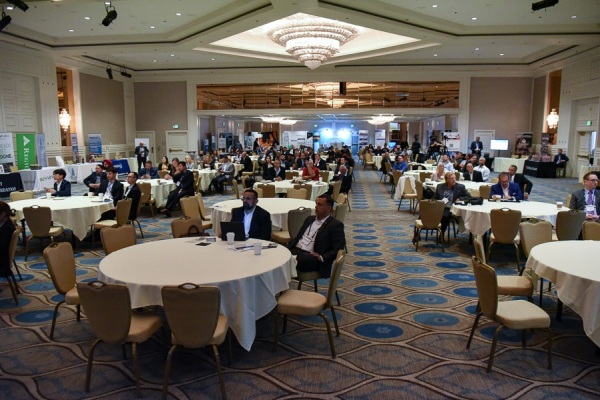 COMCL-LENDERS-20220426-3960