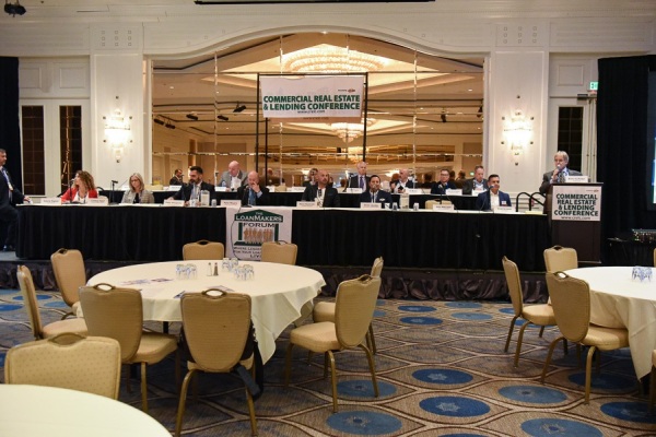 COMCL-LENDERS-20220426-3985