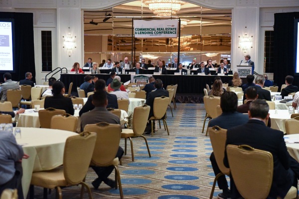 COMCL-LENDERS-20220426-3994