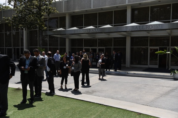 COMCL-LENDERS-20220426-4004