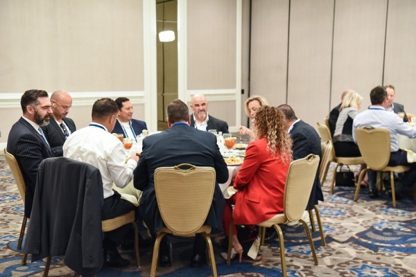 COMCL-LENDERS-20220426-4006