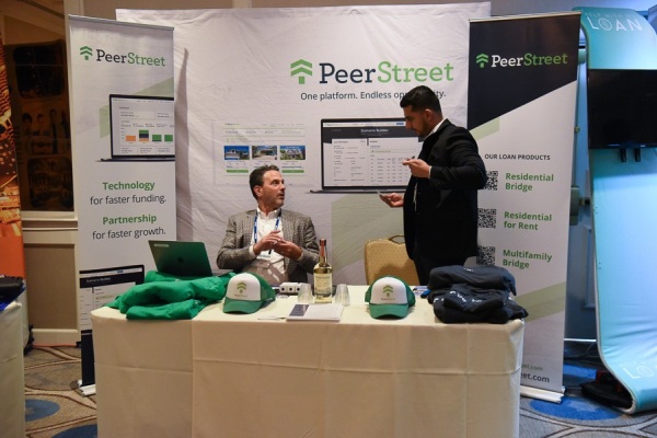 COMCL-LENDERS-20220426-4034