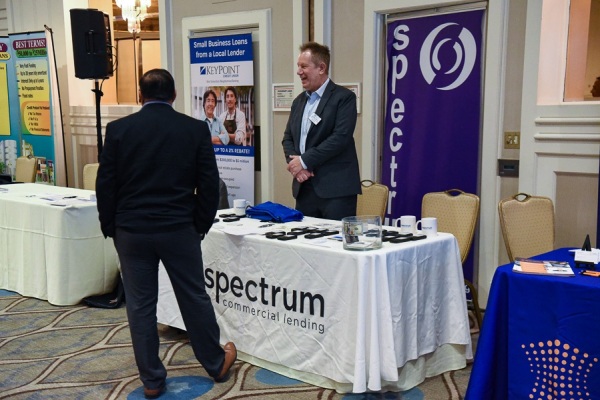 COMCL-LENDERS-20220426-4053