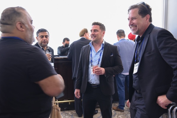 COMCL-LENDERS-20220426-4142