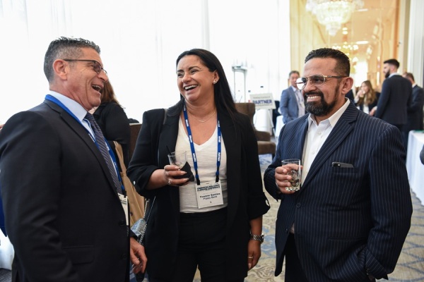 COMCL-LENDERS-20220426-4150