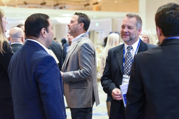 COMCL-LENDERS-20220426-9625