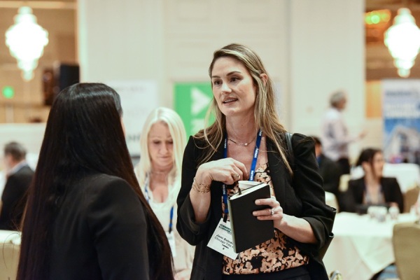 COMCL-LENDERS-20220426-9714