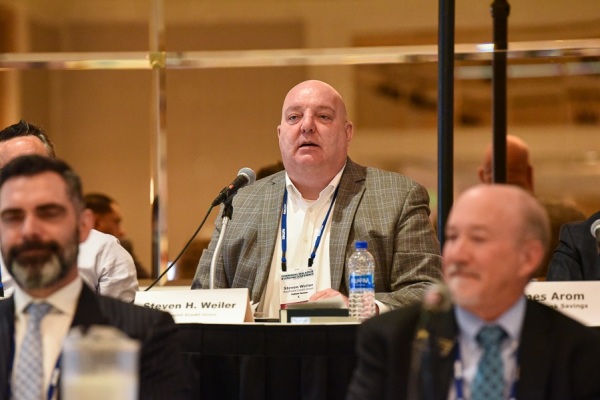 COMCL-LENDERS-20220426-9799