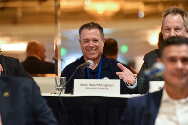 COMCL-LENDERS-20220426-9861