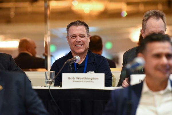 COMCL-LENDERS-20220426-9862