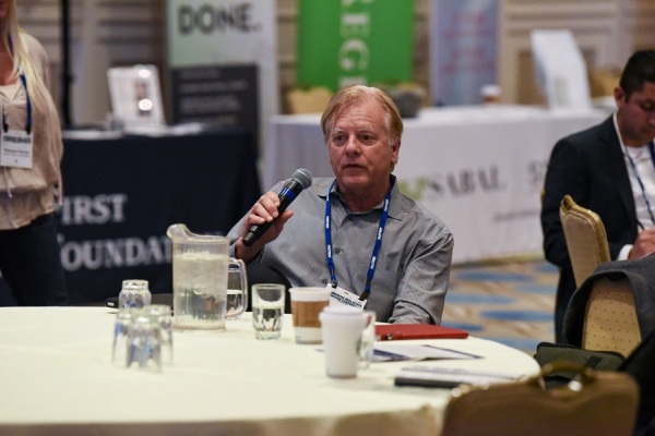 COMCL-LENDERS-20220426-9869