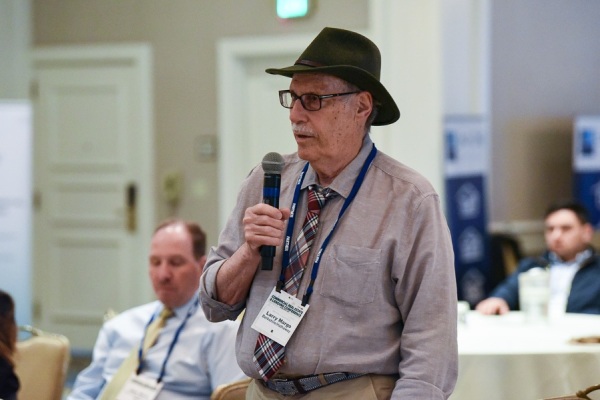 COMCL-LENDERS-20220426-9880