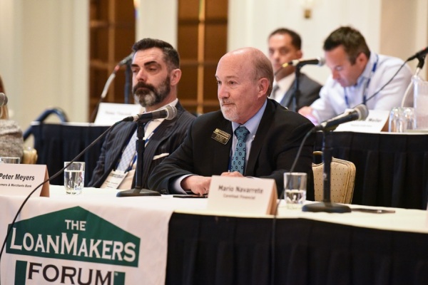 COMCL-LENDERS-20220426-9906