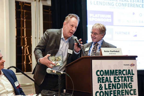 COMCL-LENDERS-20220426-4089