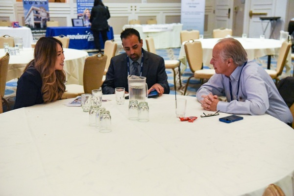 COMCL-LENDERS-20220426-4108