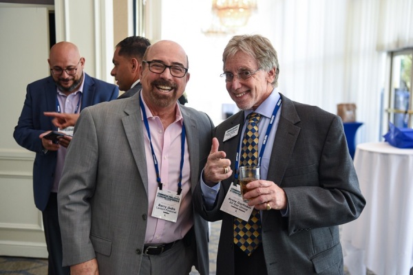 COMCL-LENDERS-20220426-4118