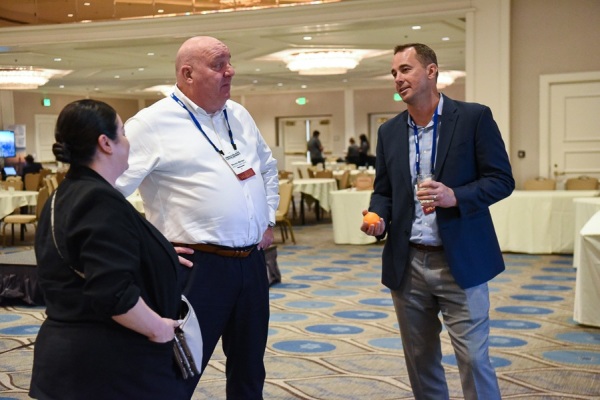 COMCL-LENDERS-20220426-4134