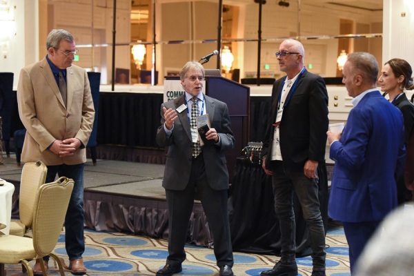 COMCL-LENDERS-20220426-9495