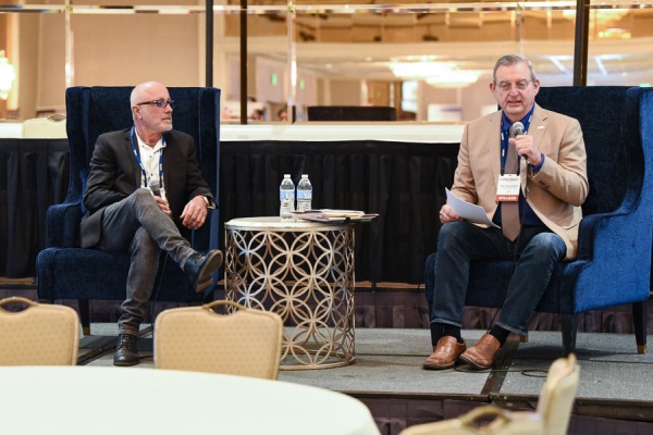 COMCL-LENDERS-20220426-9534