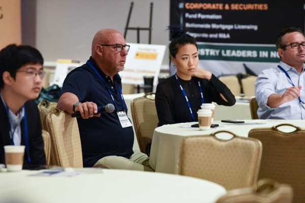 COMCL-LENDERS-20220426-9579