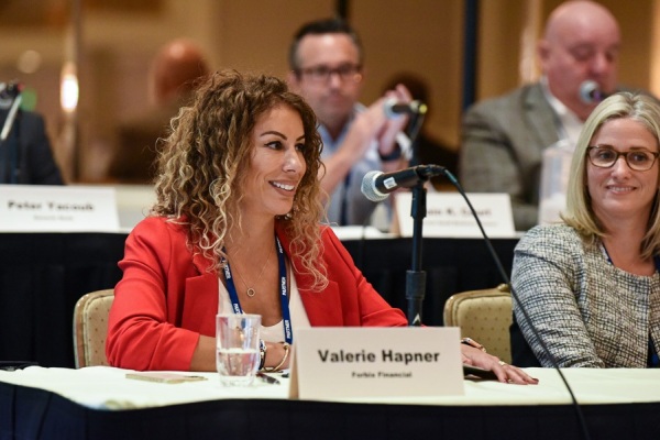 COMCL-LENDERS-20220426-9779